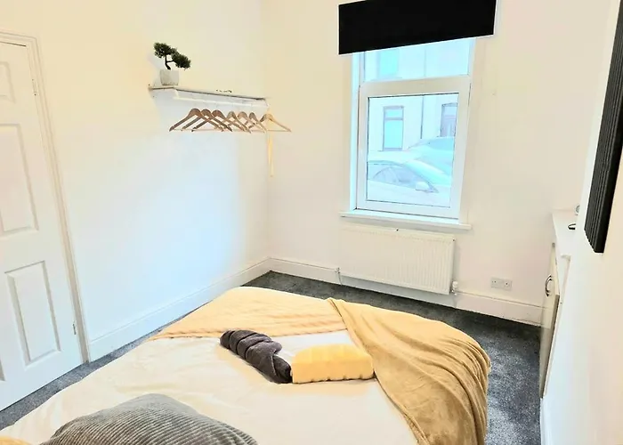 בית נופש Trendy 3br - Sleeps 5 - Free Wifi -parking בארו אין פרנס